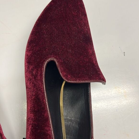 Amelia Grace Deep Red Pointed Toe Slip-On Velvet Flats- Size 8 - Picture 16 of 16